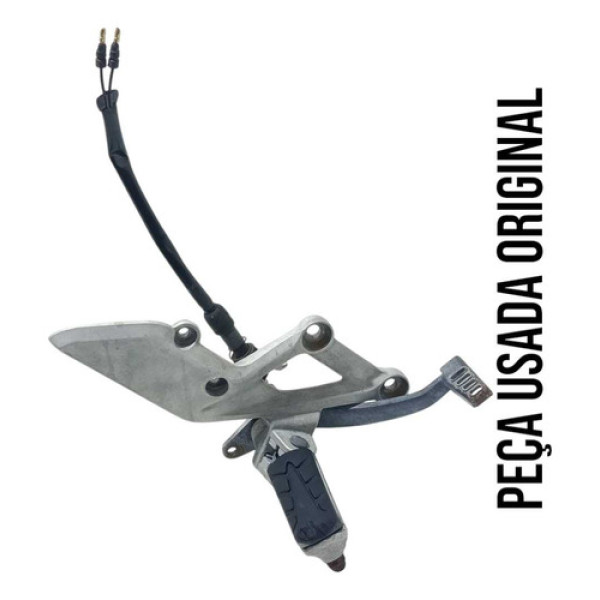 Suporte Pedaleira Dianteira Dir Honda Cbr 250r 2012 Original Prata