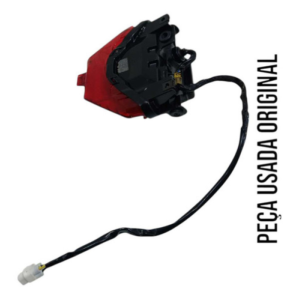 Lanterna Traseira Yamaha Mt 03 21/24 Original C/avaria Ambos Lados Vermelho